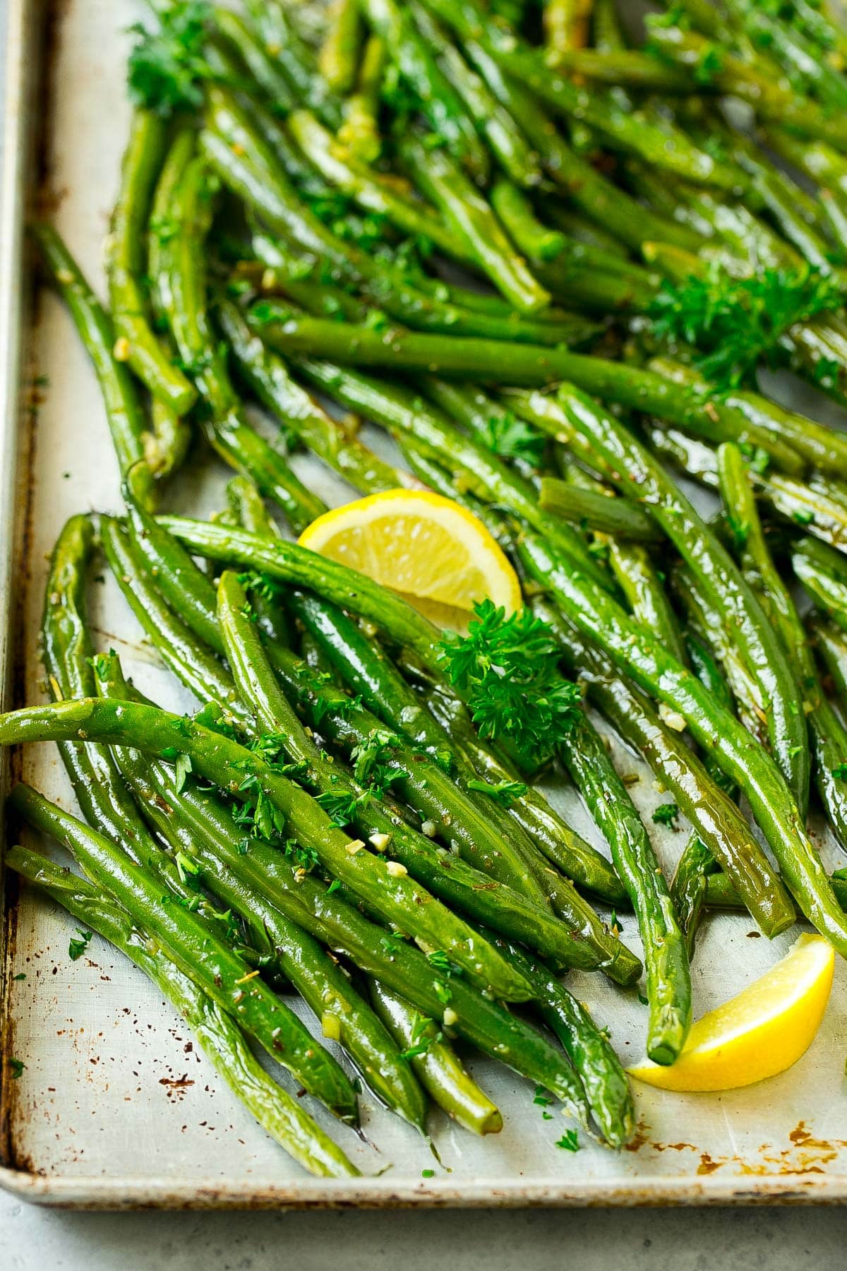 Impress Your Guests: Roasted Green Beans with Lemon & Parmesan